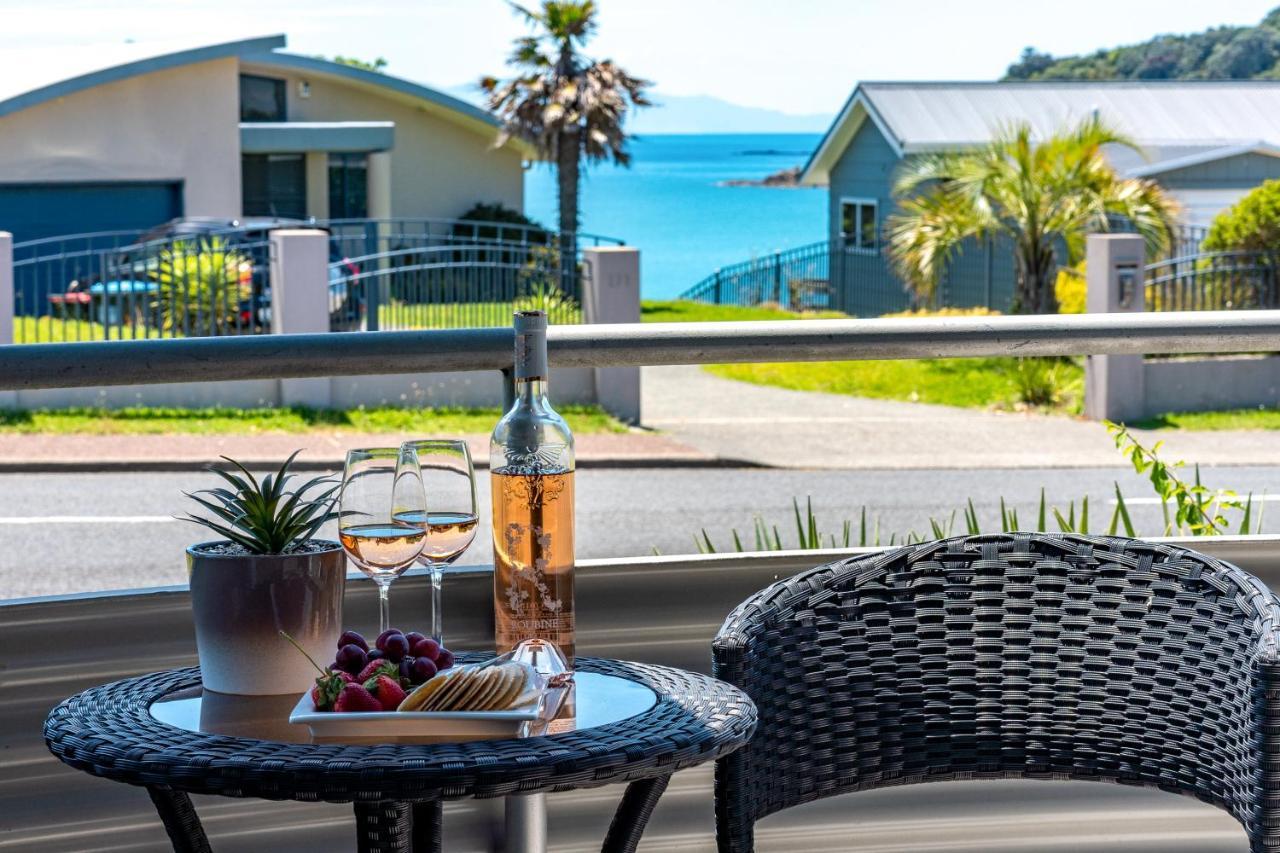 Oneroa Bay Villas 外观 照片